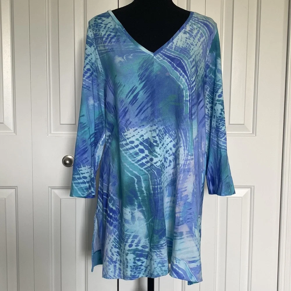 Chico’s 2 Large Blue Tie Dye Patterned Long Sleeve Shirt V-Neck Tunic Top - Picture 1 of 7